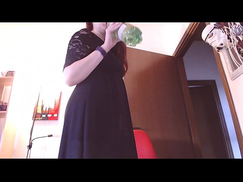 ❤️ ’n Onderdanige slaaf wat lief is vir vuil en heerlike broekies, word gedwing om te masturbeer nadat hy hierdie video gekyk het! ❤️ Mooi pornografie by ons ❤